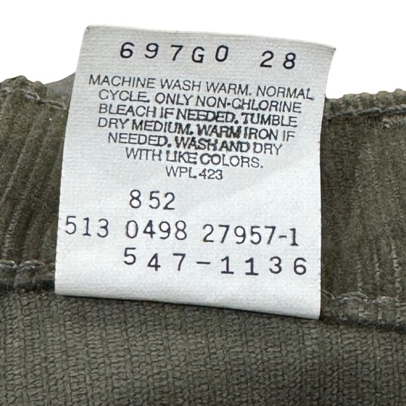 Vintage 90s Levi's 547 Loose Fit Corduroy Pants Pleated Waist Olive Green | 32" - Picture 9 of 9